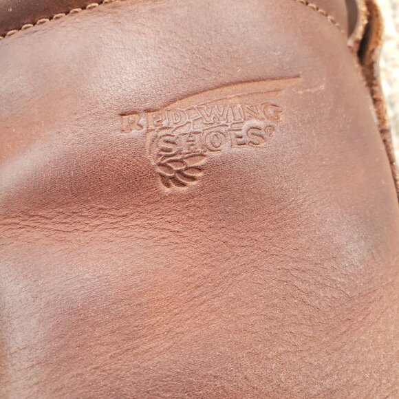 Red Wing Men\'s 9\